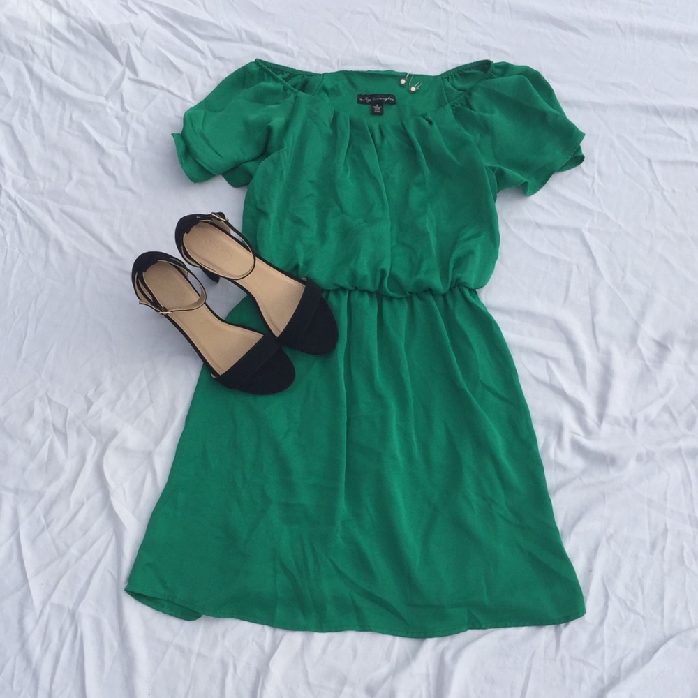 Green Off-Shoulder City Triangles Dress